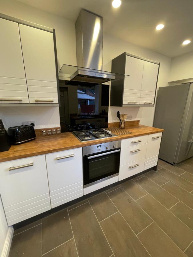 Bentley Place Crewe Exterior photo